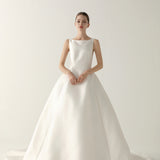 LOOK 4 Anna